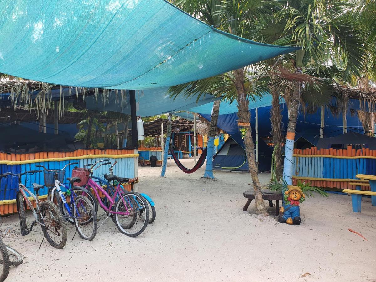 Hotel Camping Del Ritmo & Kite Club à El Cuyo Extérieur photo